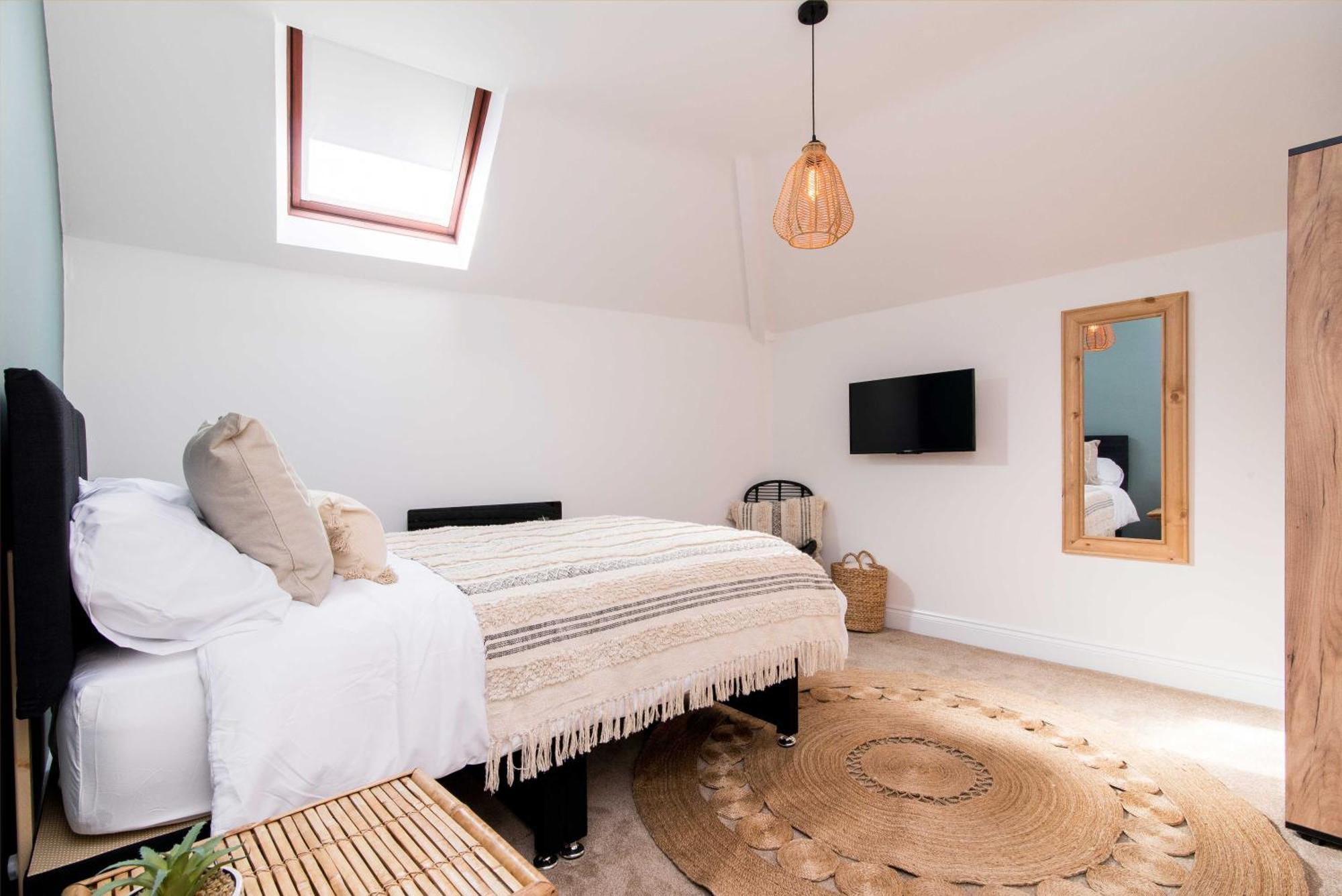 Railway Apartment *